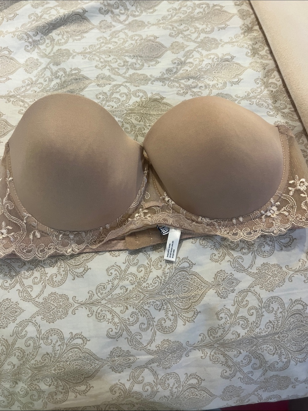 Izod ladies Nude Lace-Trim T-Shirt Bra size 36c